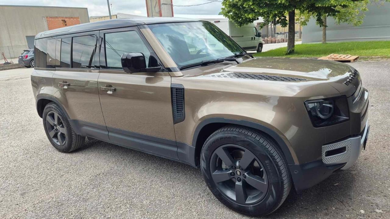 Land Rover Defender 110 2.0 SD4 AWD Auto S