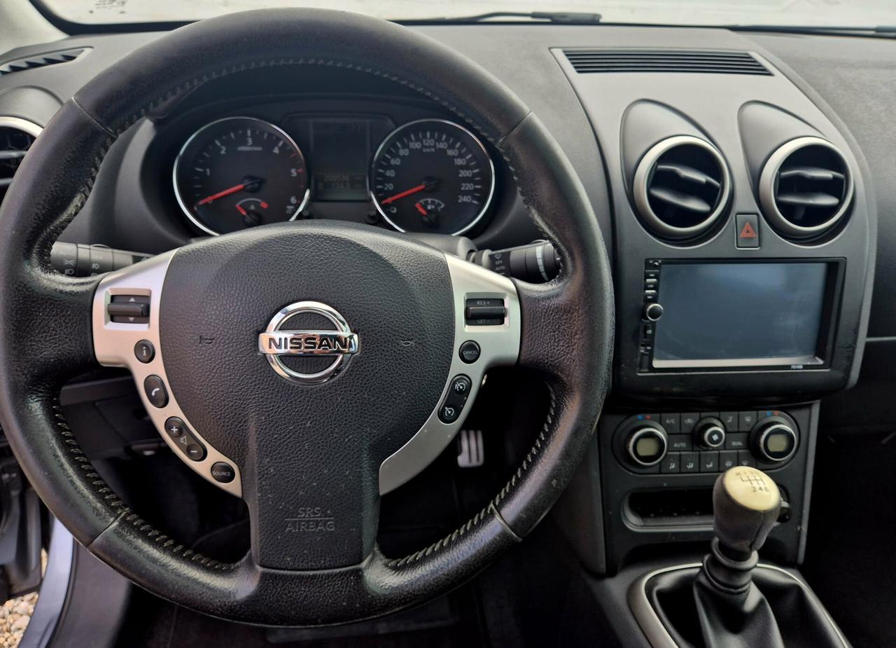 Nissan Qashqai 2.0 dCi DPF Tekna