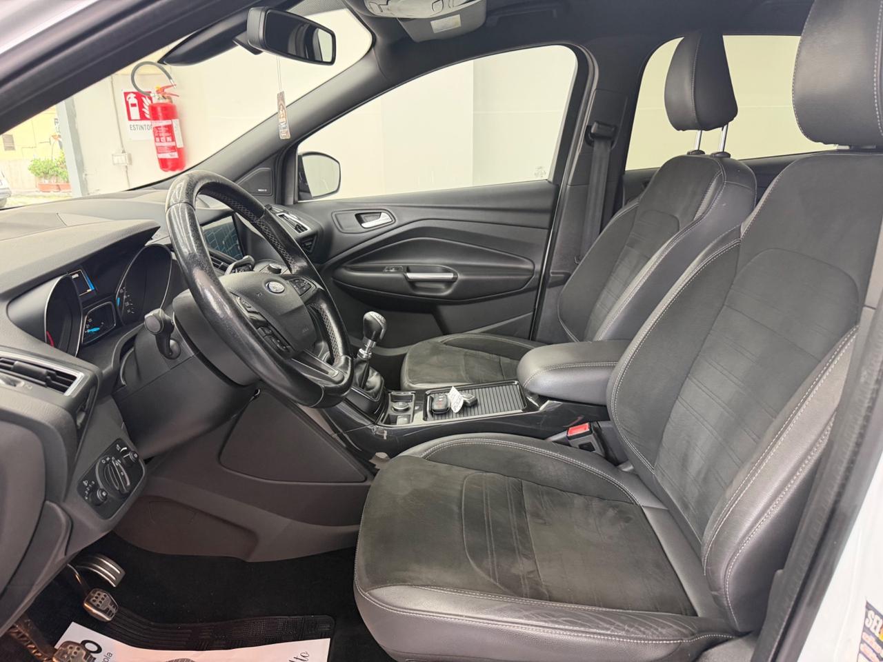 Ford Kuga 1.5 TDCI 120 CV S&S 2WD ST-Line 2018