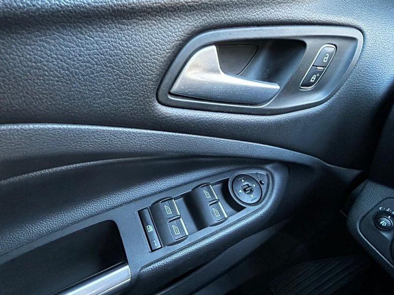 Ford Kuga Kuga 1.5 EcoBoost 120 CV S&S 2WD Business GPL