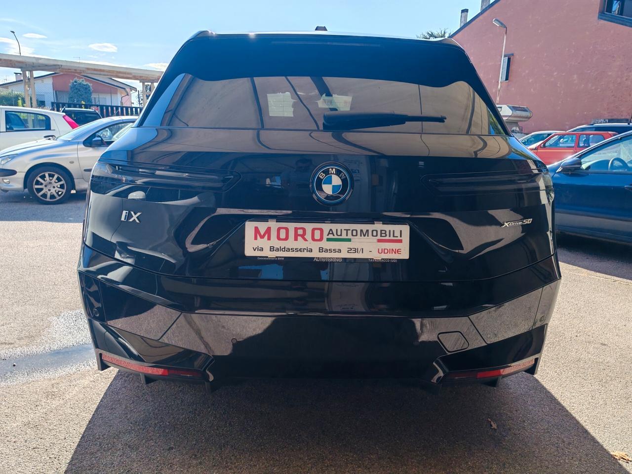 BMW IX xDrive50