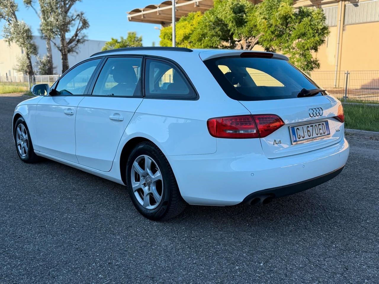 Audi A4 Avant 2.0 TDI 136 CV COME NUOVA