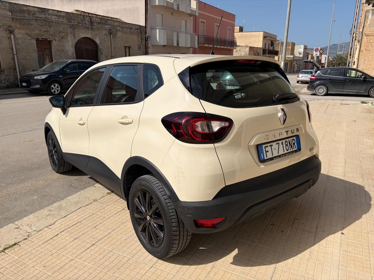 Renault Captur dCi 8V 90 CV Sport Edition2