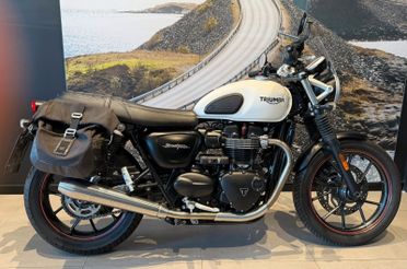 Triumph Street Twin