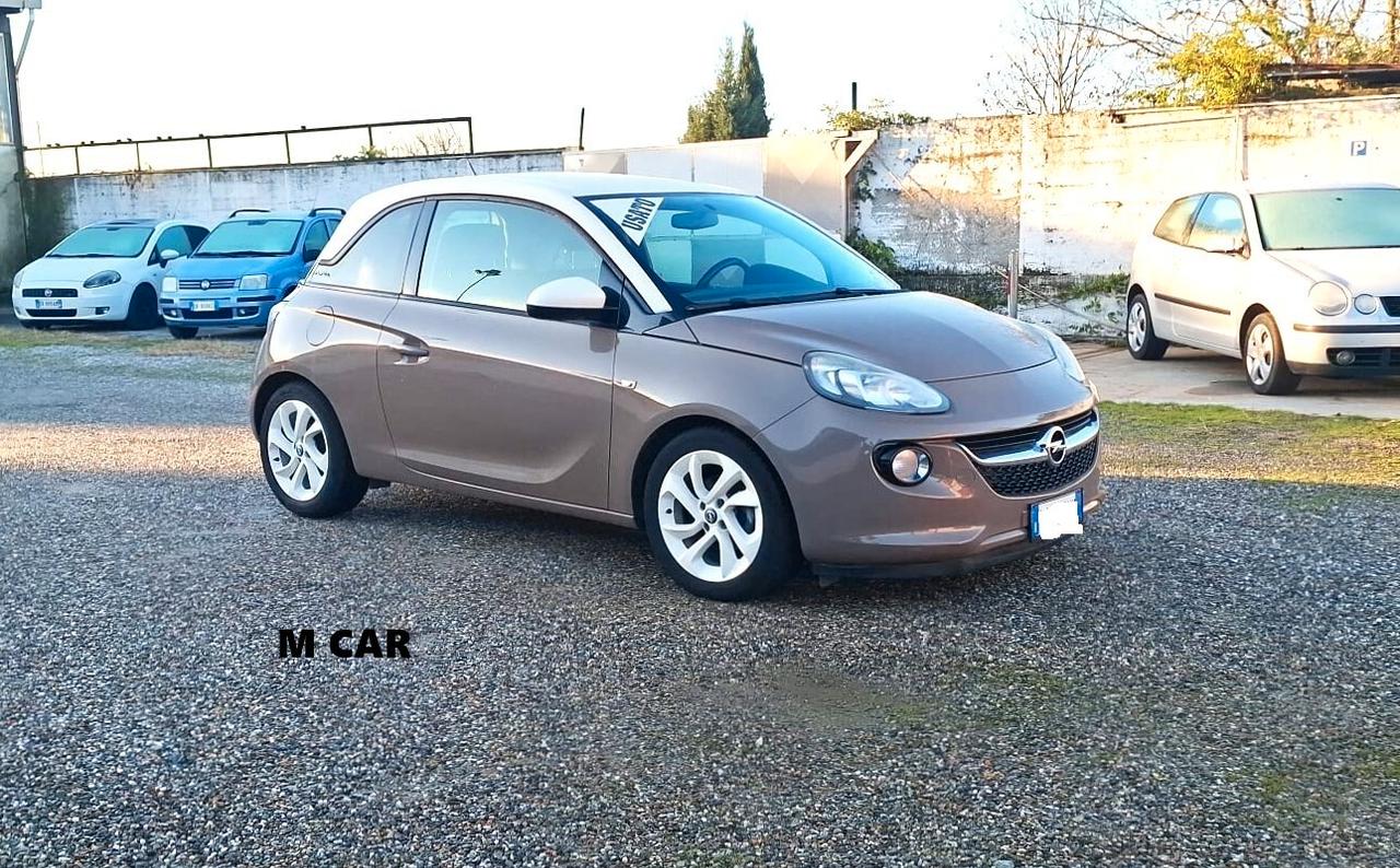Opel Adam 1.2 70 CV Glam