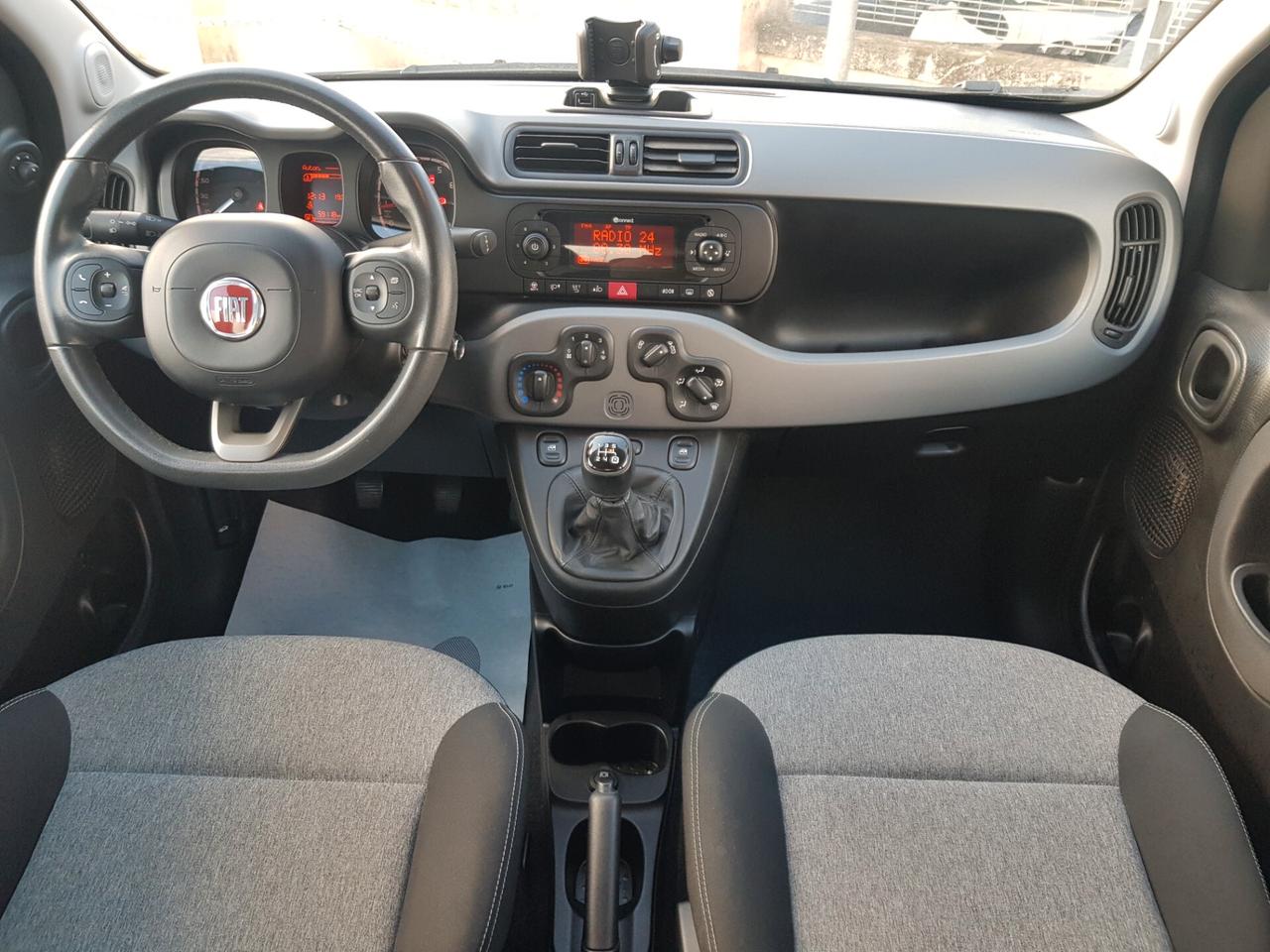 Fiat Panda 1.2 Lounge Navy Sensori Park Cerchi 5 Posti