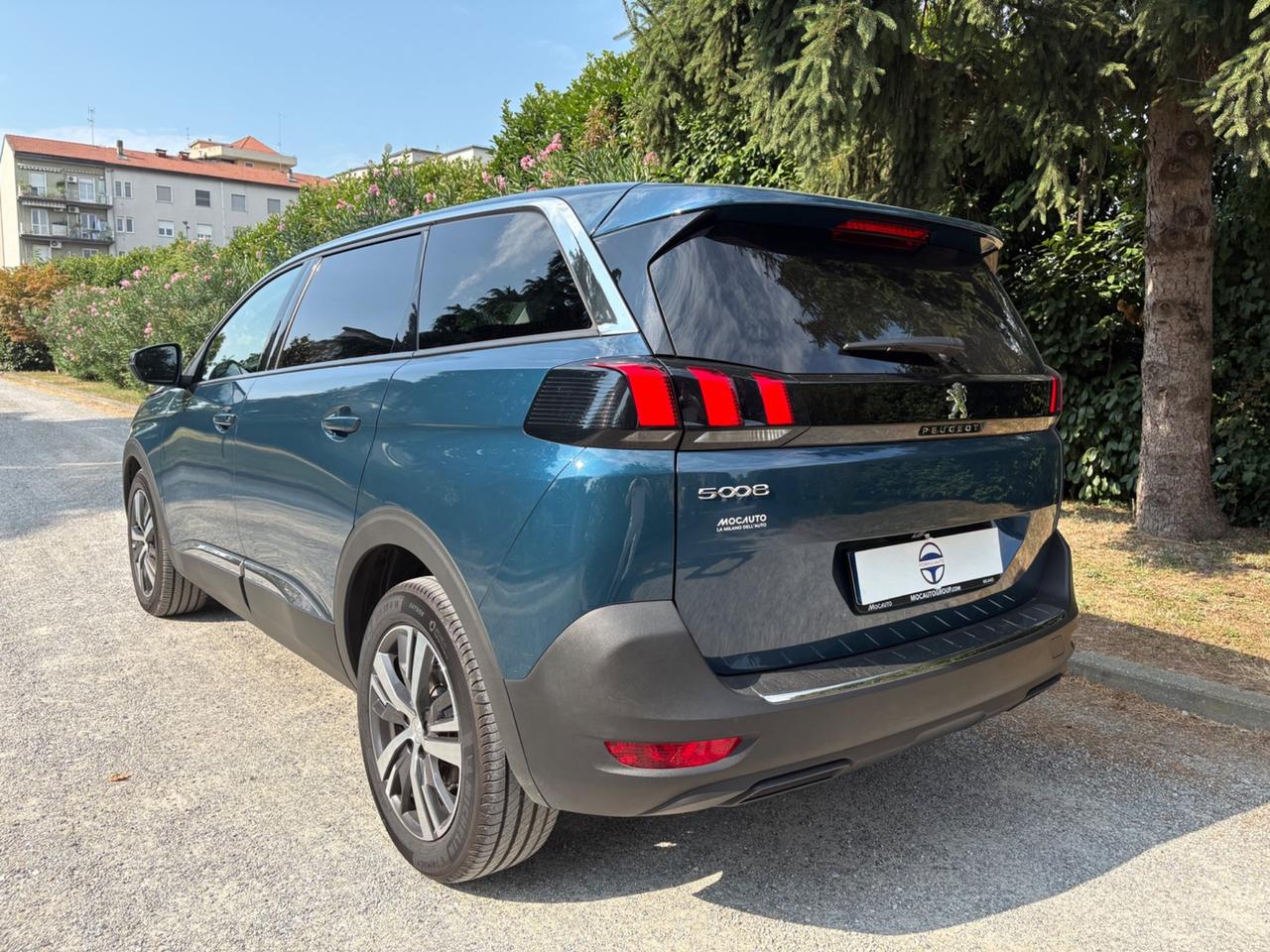 Peugeot 5008 BlueHDi 130 S&S EAT8 Allure Pack( con catena)