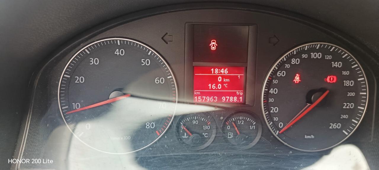 Volkswagen Golf 1.6 16V FSI 3p. Sportline