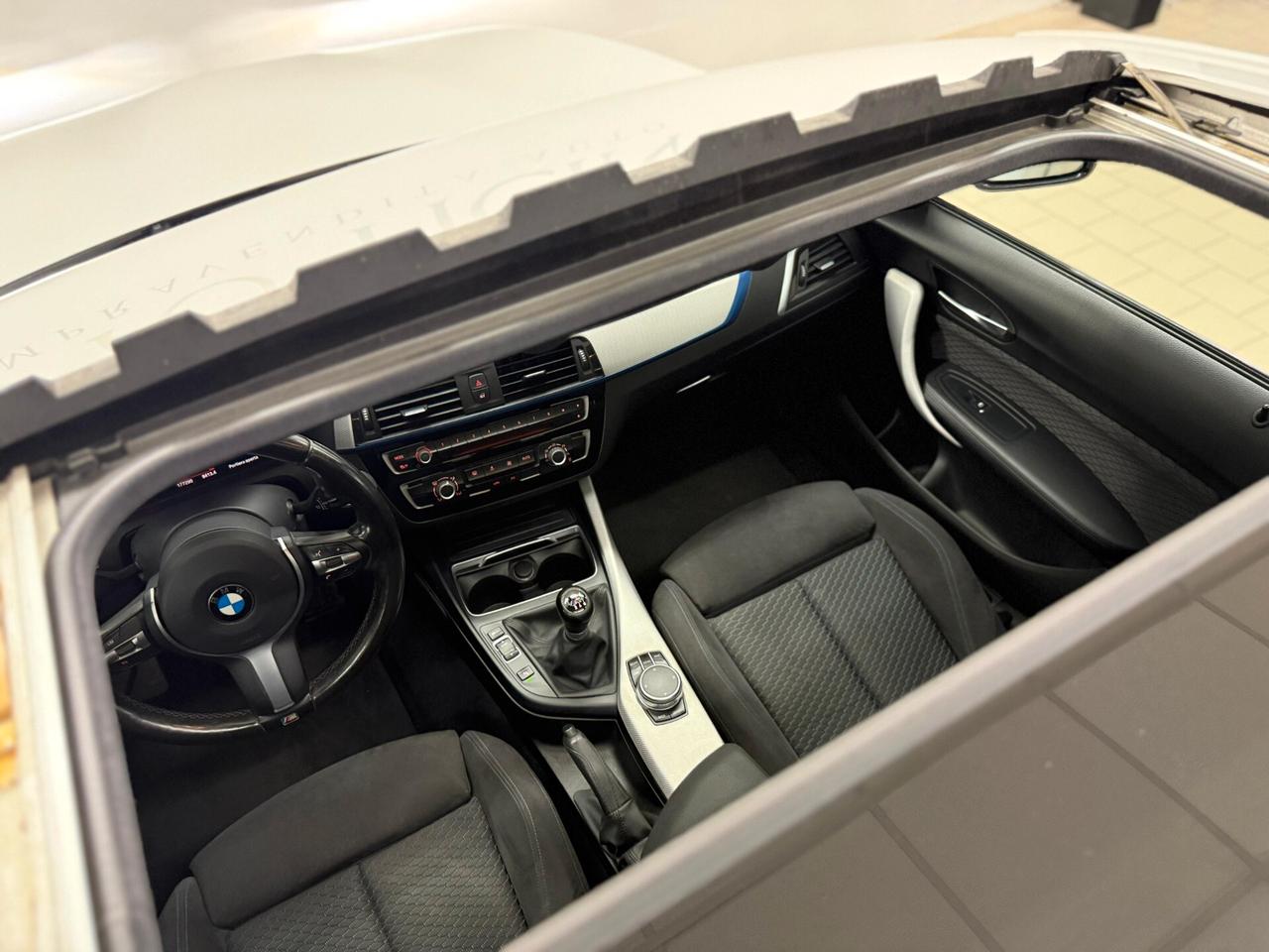 Bmw 118 118d 5p. Msport