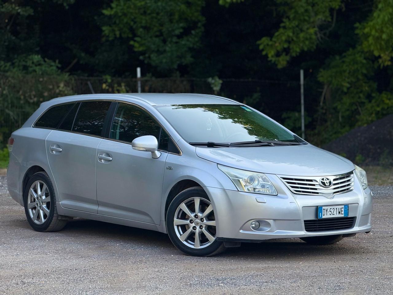 Toyota Avensis 2.2 D-Cat aut. Wagon Executive