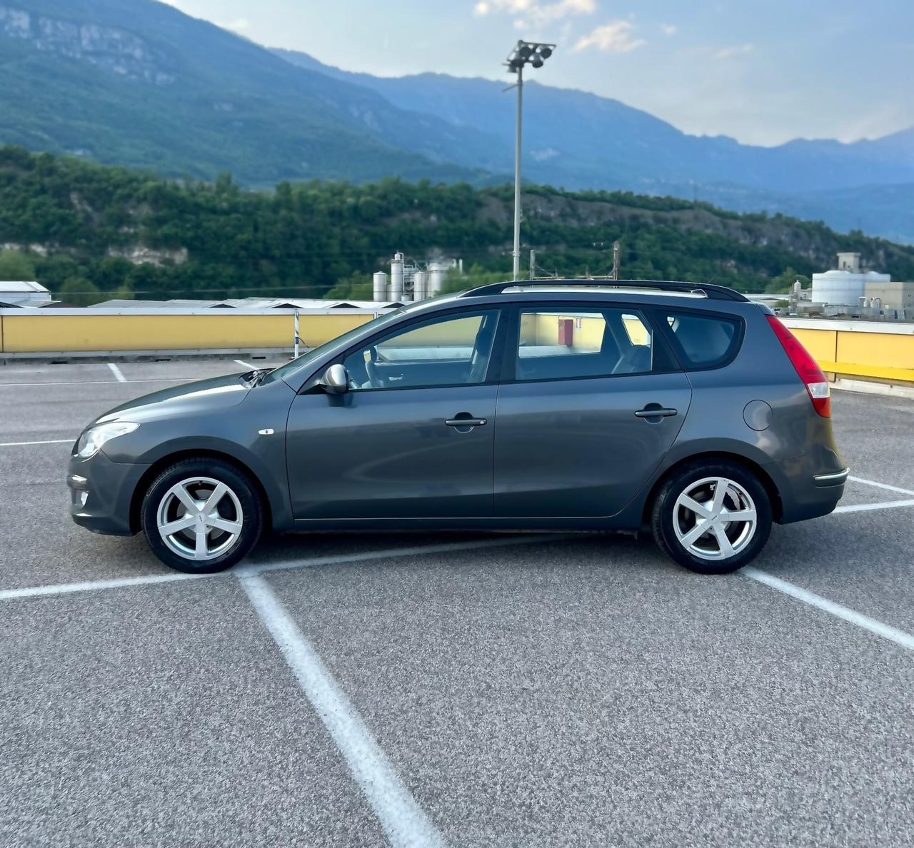 Hyundai i30 Cambio automatico SOLO 98.000km