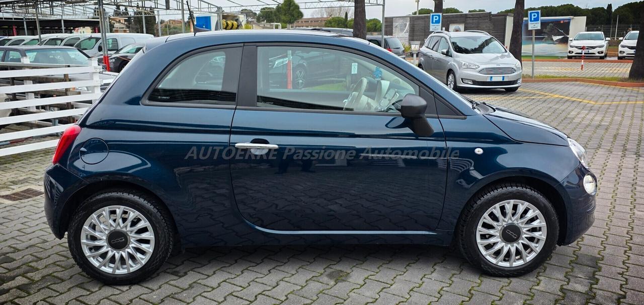 Fiat 500 1.0 Hybrid Red