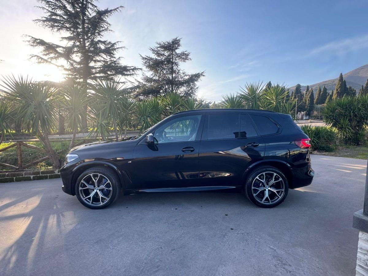 BMW - X5 - xDrive25d Msport