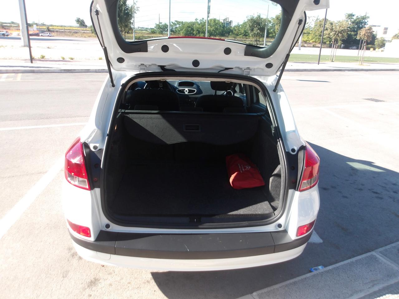RENAULT CLIO 1.5 DCI SPORTOUR-GARANZIA FULL-2012