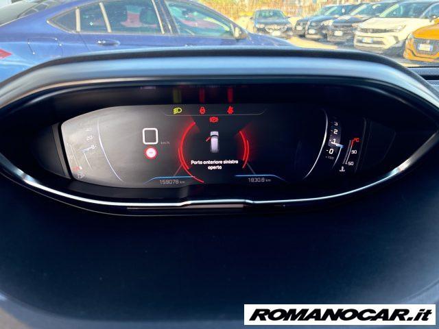PEUGEOT 5008 BlueHDi 130 S&S Allure