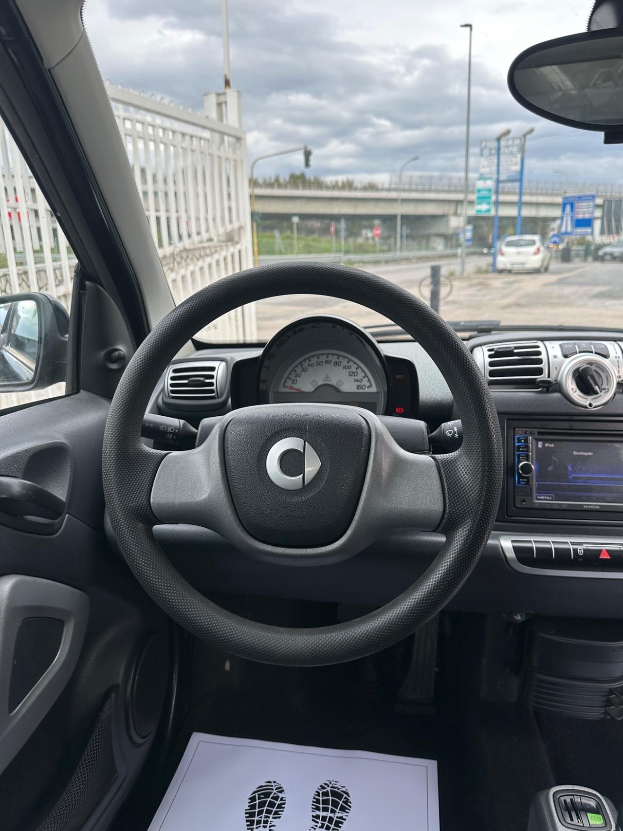 Smart ForTwo 1000 52 kW coupé pure