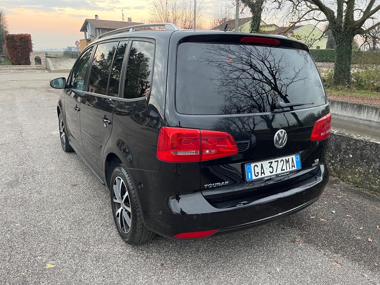 Volkswagen Touran Business 1.4 DSG Highline EcoFuel