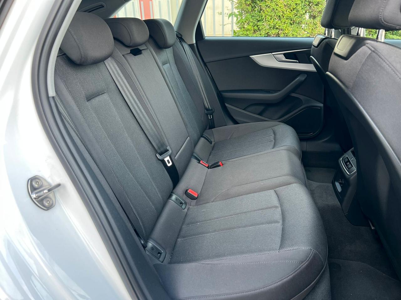AUDI A4 40 S-TRONIC 190 CV QUATTRO - *PROMOZIONE*