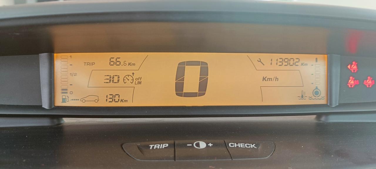 Citroen C4 1.4 NEOPATENTATI