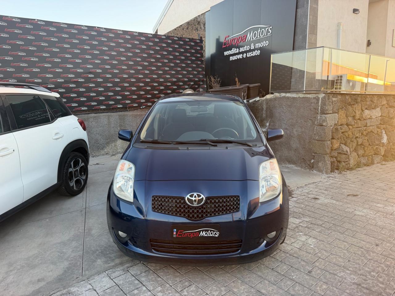 Toyota Yaris 1.3 5 porte Navi