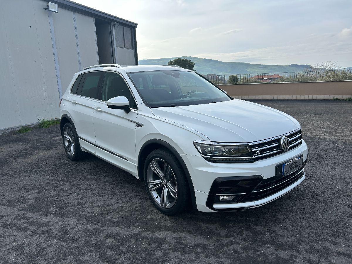 VOLKSWAGEN - Tiguan - 2.0 TDI 150 CV DSG R LINE