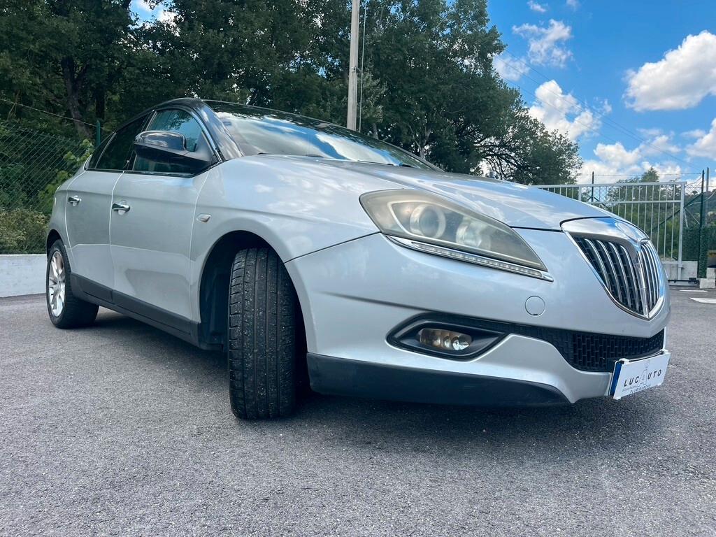 Lancia Delta 1.6 MJT DPF Platino