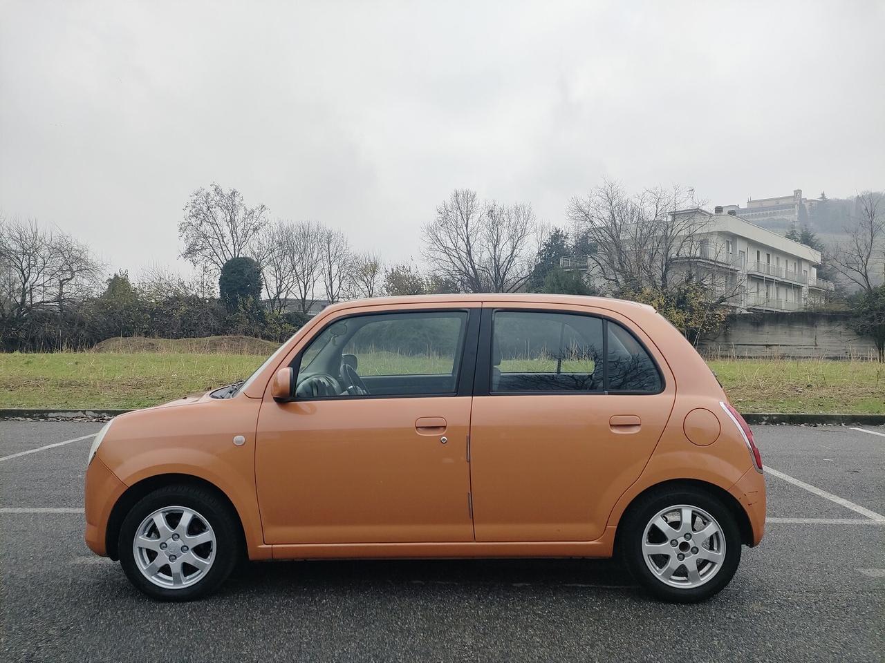 DAIHATSU Trevis 1.0
