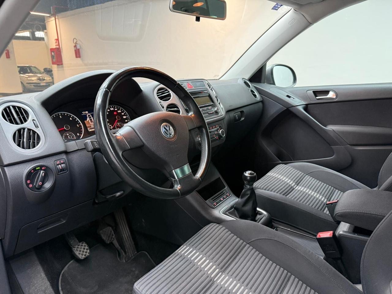 Volkswagen Tiguan 2.0 TDI DPF 4MOTION Sport & Style