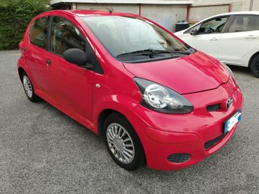 Toyota Aygo 1.0 E5 offerta del mese