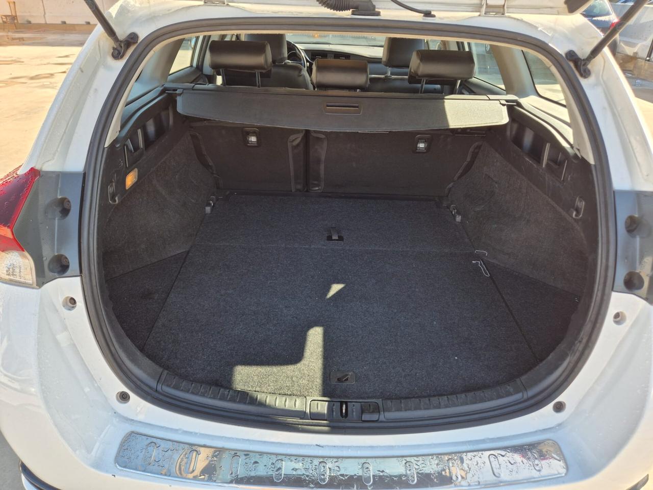 Toyota Auris SW 1.8 Hybrid Batterie Sostituite CHR