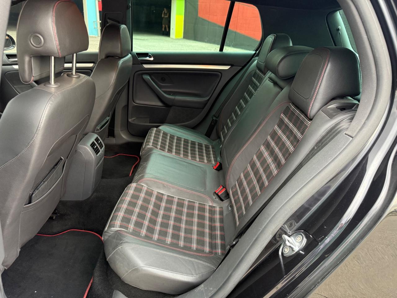 Volkswagen Golf 2.0 16V TFSI 5p. DSG GTI Edition 30