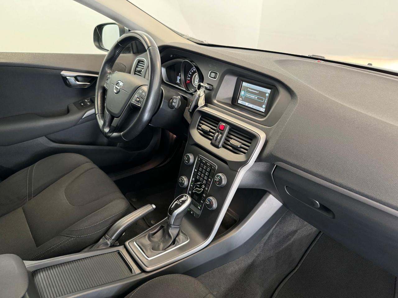 Volvo V40 D2 GEARTRONIC AUTOMATICO UNIPROP. KM CERTIFICATI