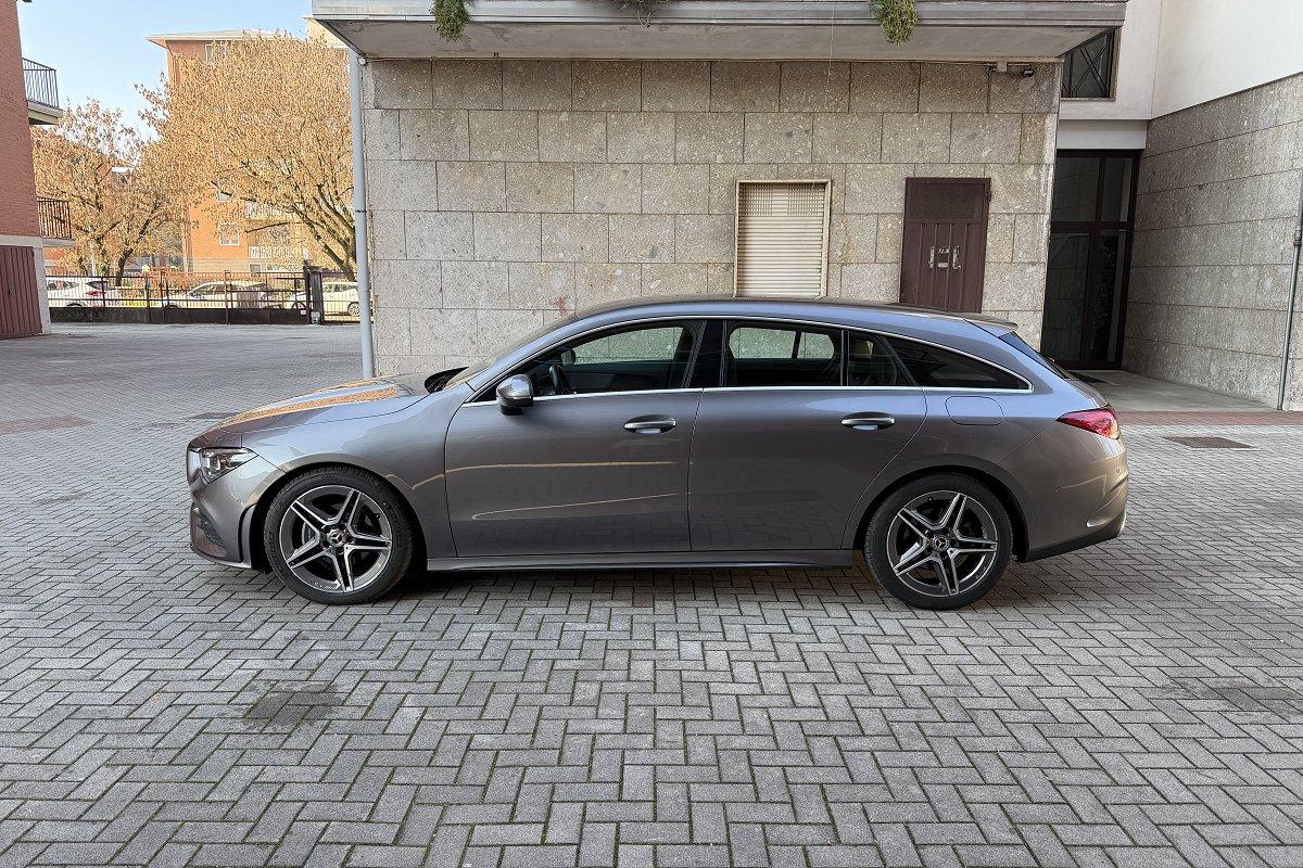 MERCEDES CLA 180 d Automatic Shooting Brake Premium