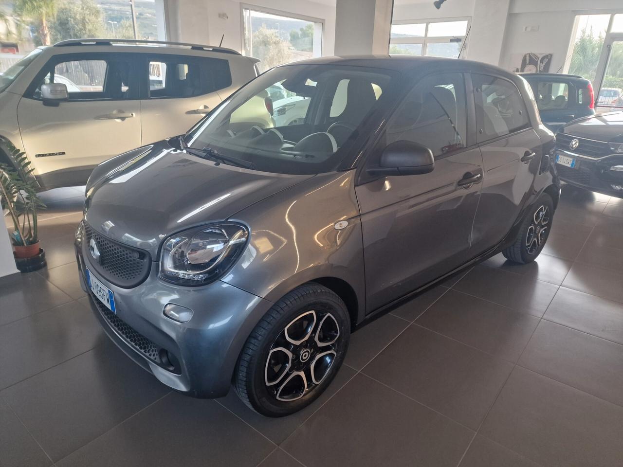 Smart ForFour 70 1.0 Prime