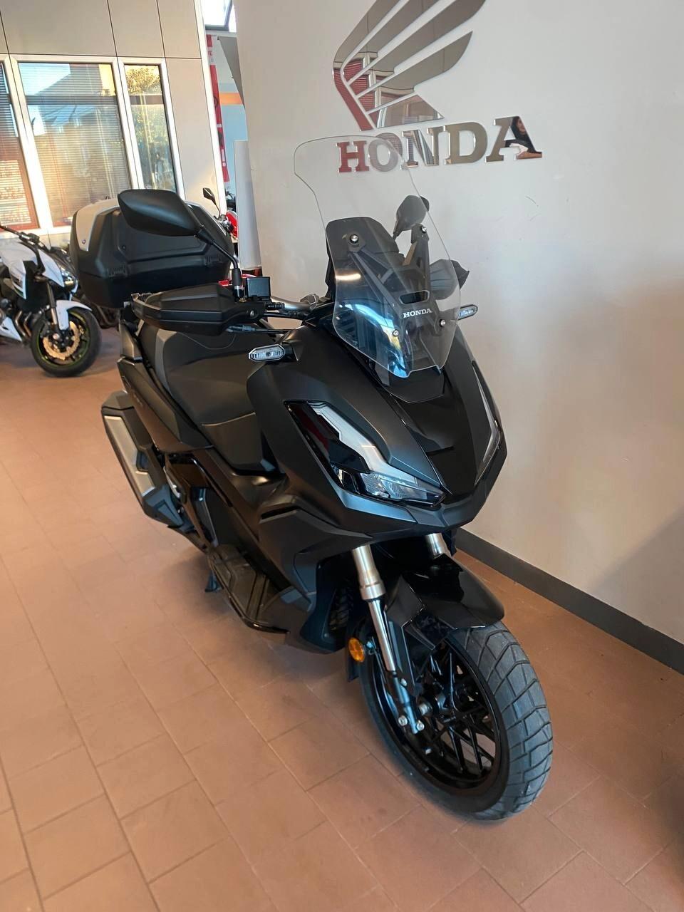 Honda ADV 350