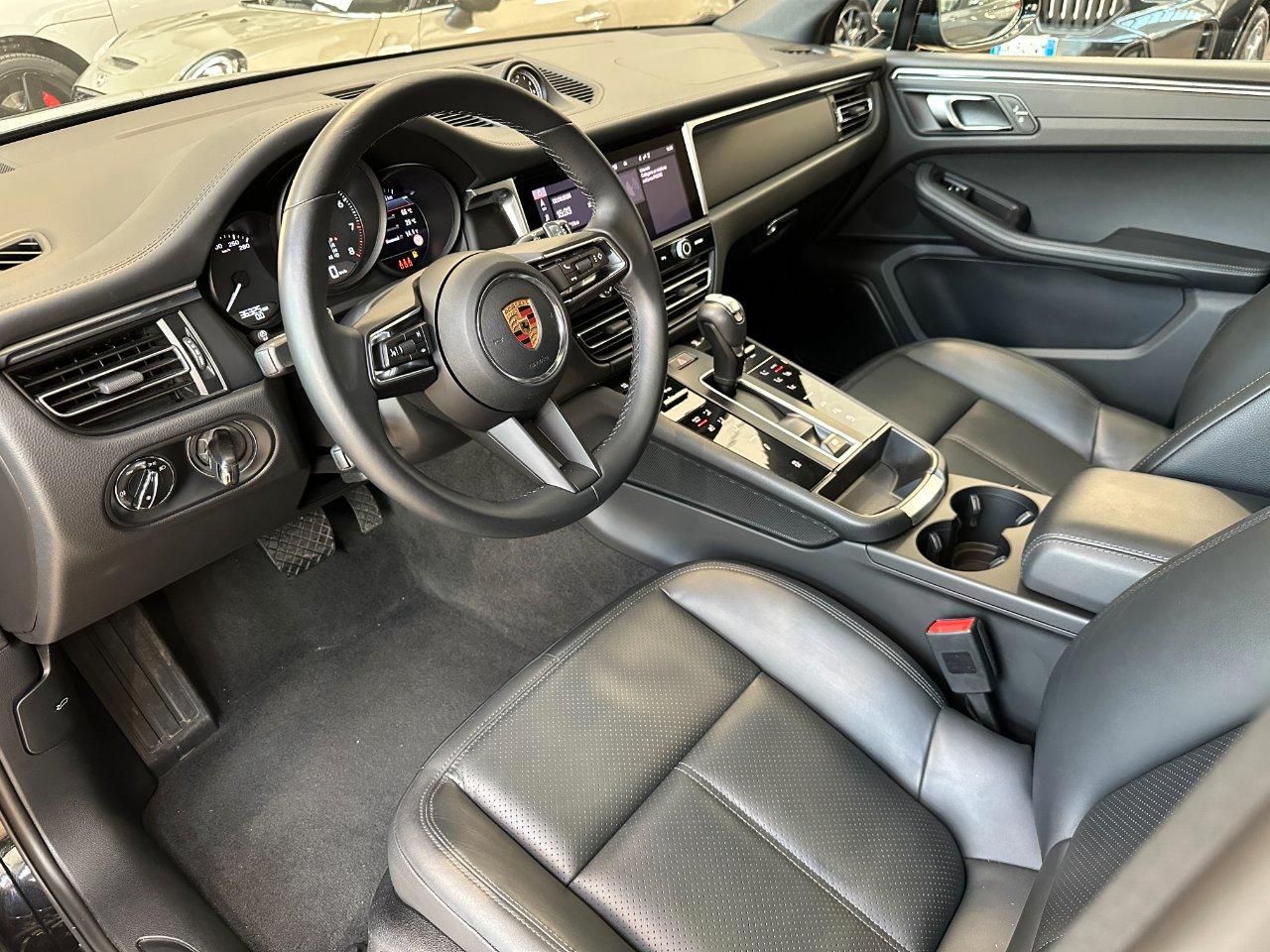 Porsche Macan 2.0 PDK - 21"-Tetto-Camera 360-PASM-PDLS-Scarichi