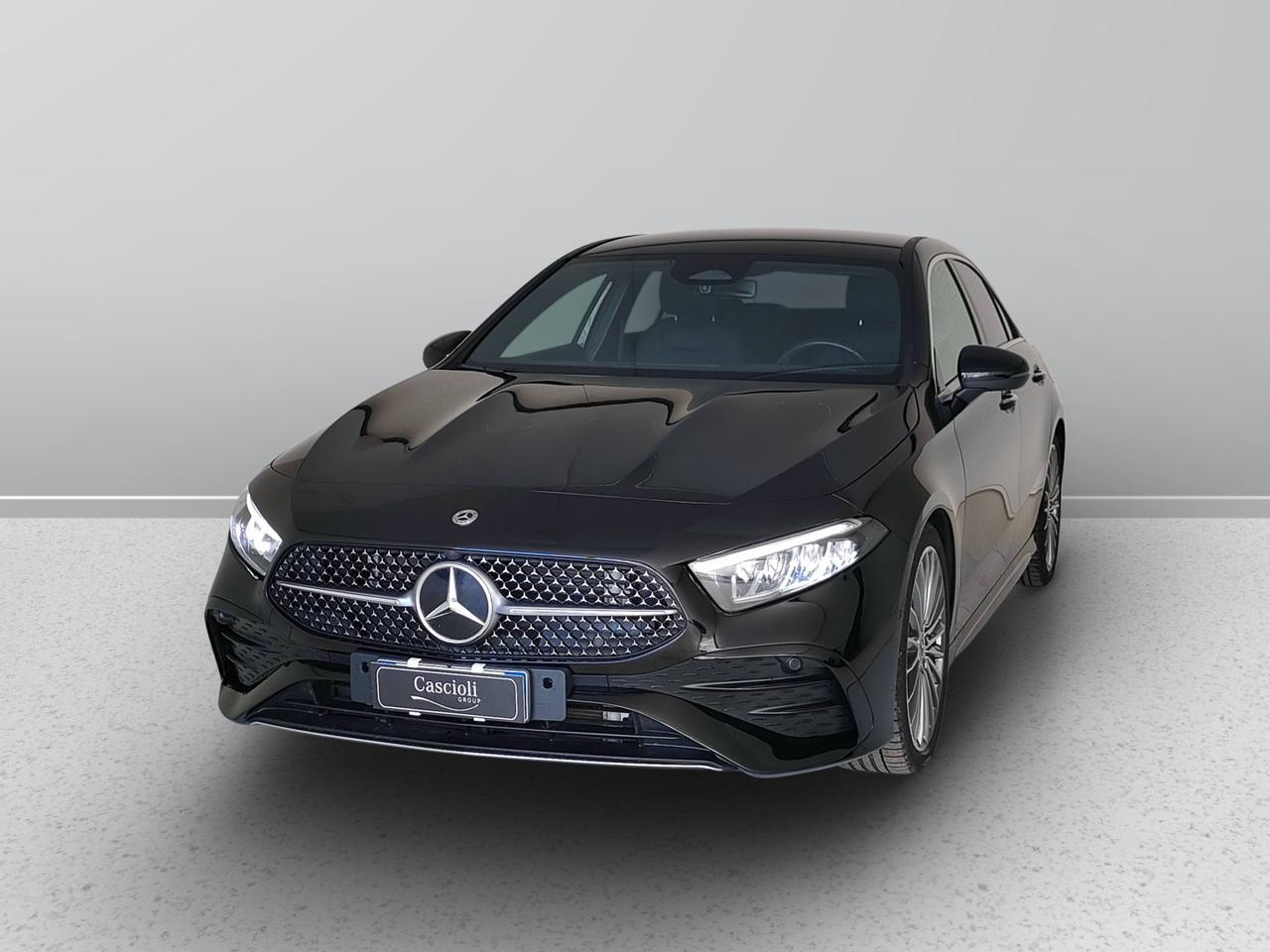 Mercedes-Benz Classe A - V177 2023 - A 180 d AMG Line Advanced Plus auto