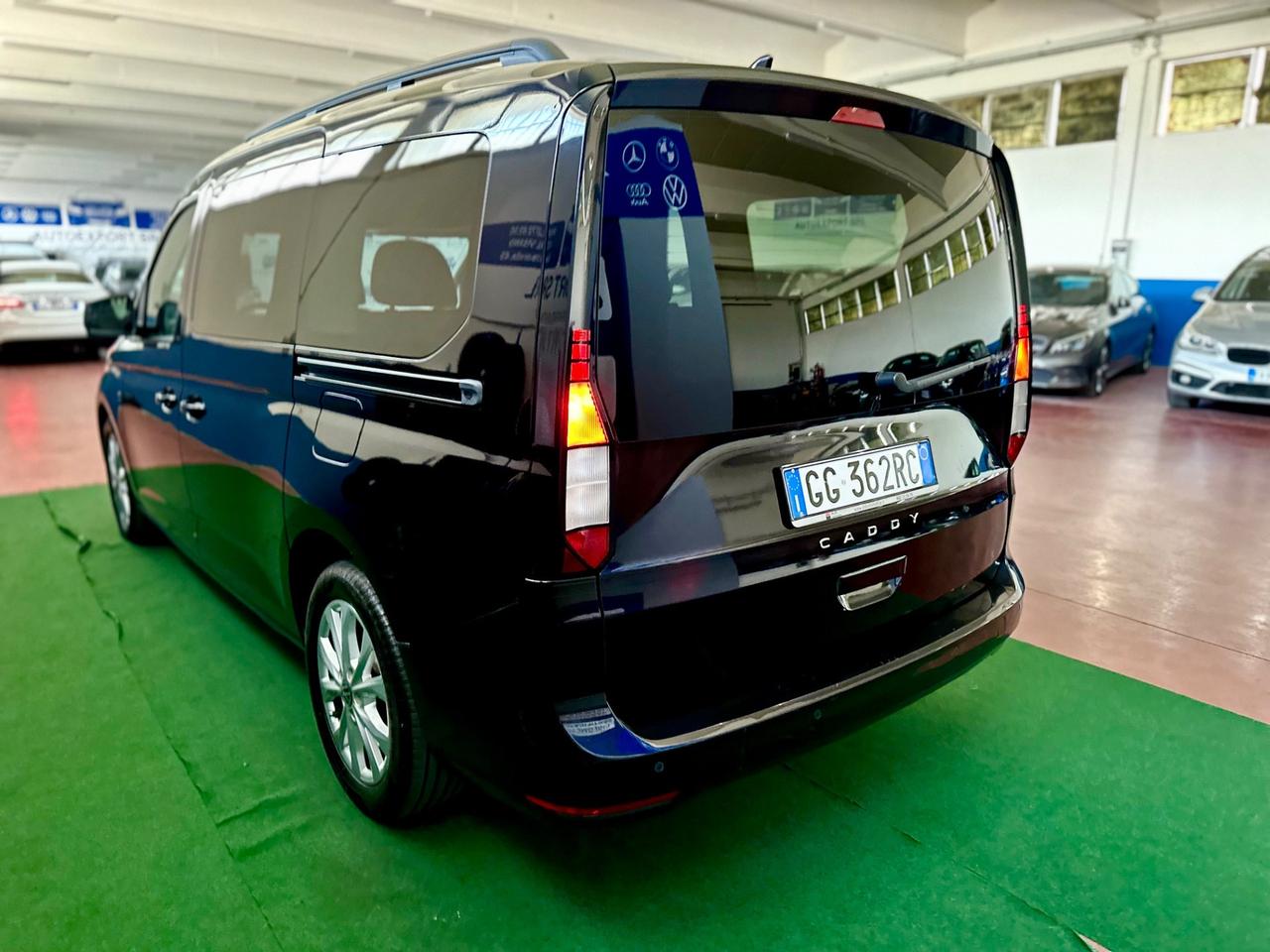 Volkswagen Caddy 2.0 TDI 122cv DSG/passolungo/7posti