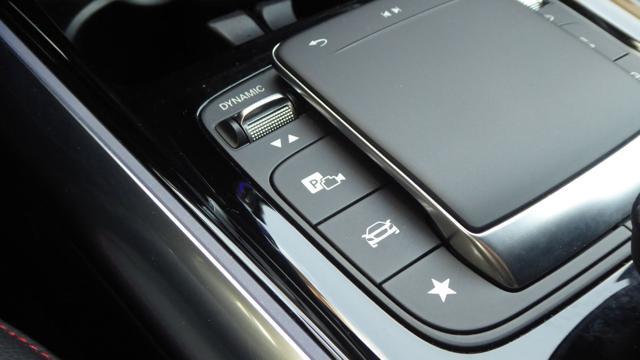 MERCEDES-BENZ GLA 220 d Automatic 4Matic Premium AMG