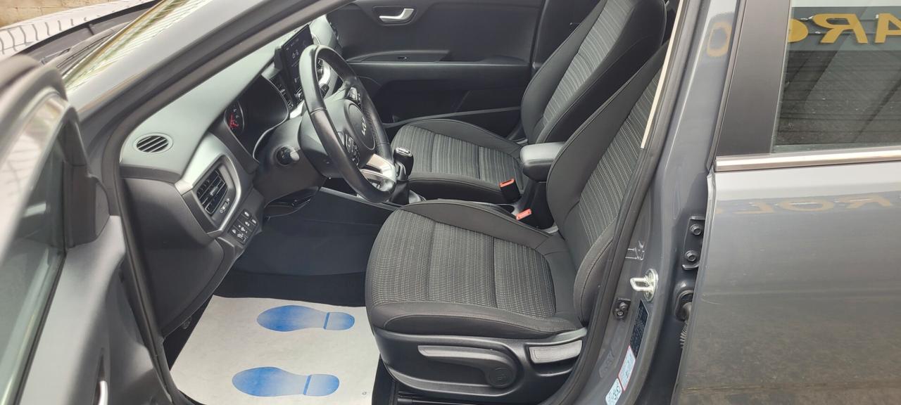 Kia Stonic 1.0 T-GDi 100 CV MHEV iMT GT Line