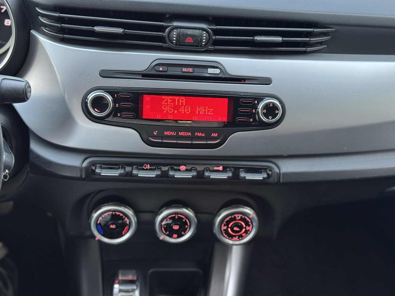 Alfa Romeo Giulietta 1.4 Turbo 120 CV GIOIELLINO NORD