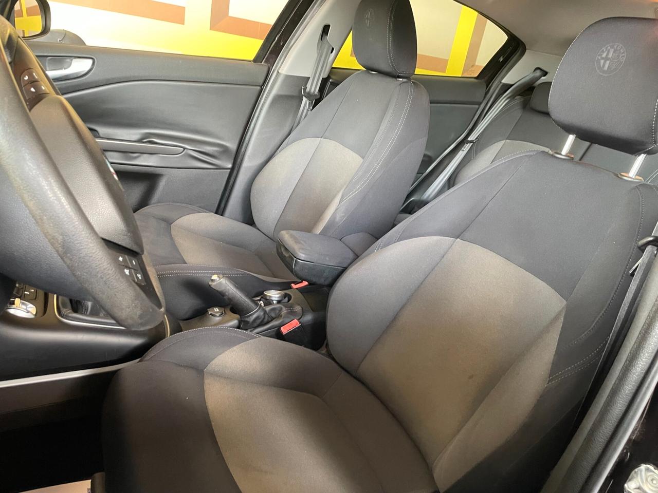 Alfa Romeo Giulietta 1.4 Turbo 120 CV GPL Distinctive