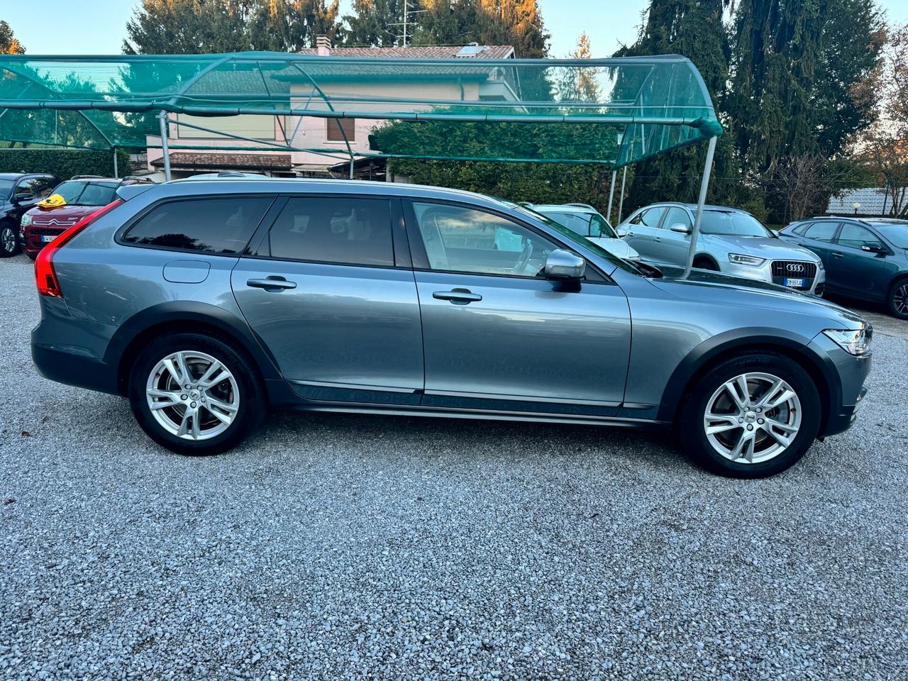 Volvo V90 Cross Country D4 AWD Geartronic