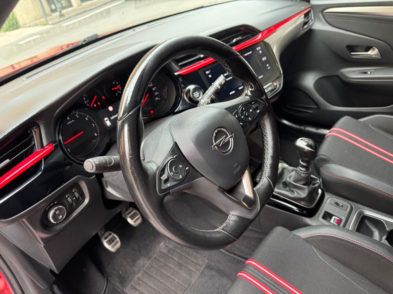 Opel Corsa 1.2 100 CV GS Line