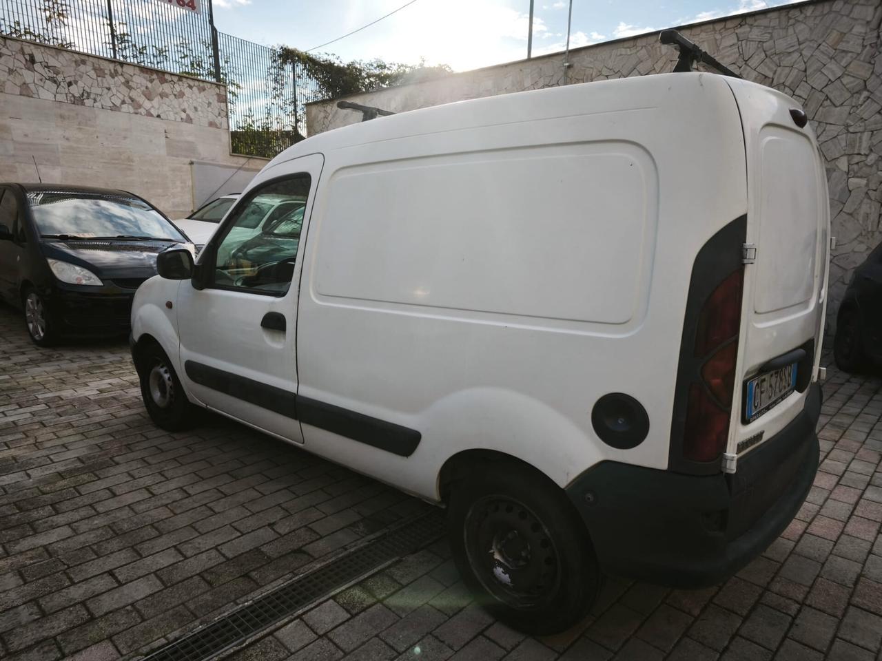 RENAULT KANGOO 1.9 CC DIESEL