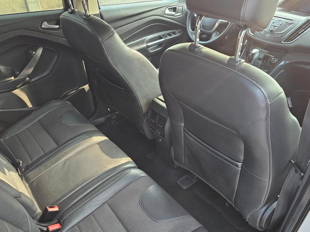 Ford Kuga 2.0 TDCI 163 CV 4WD GANCIO TRAINO