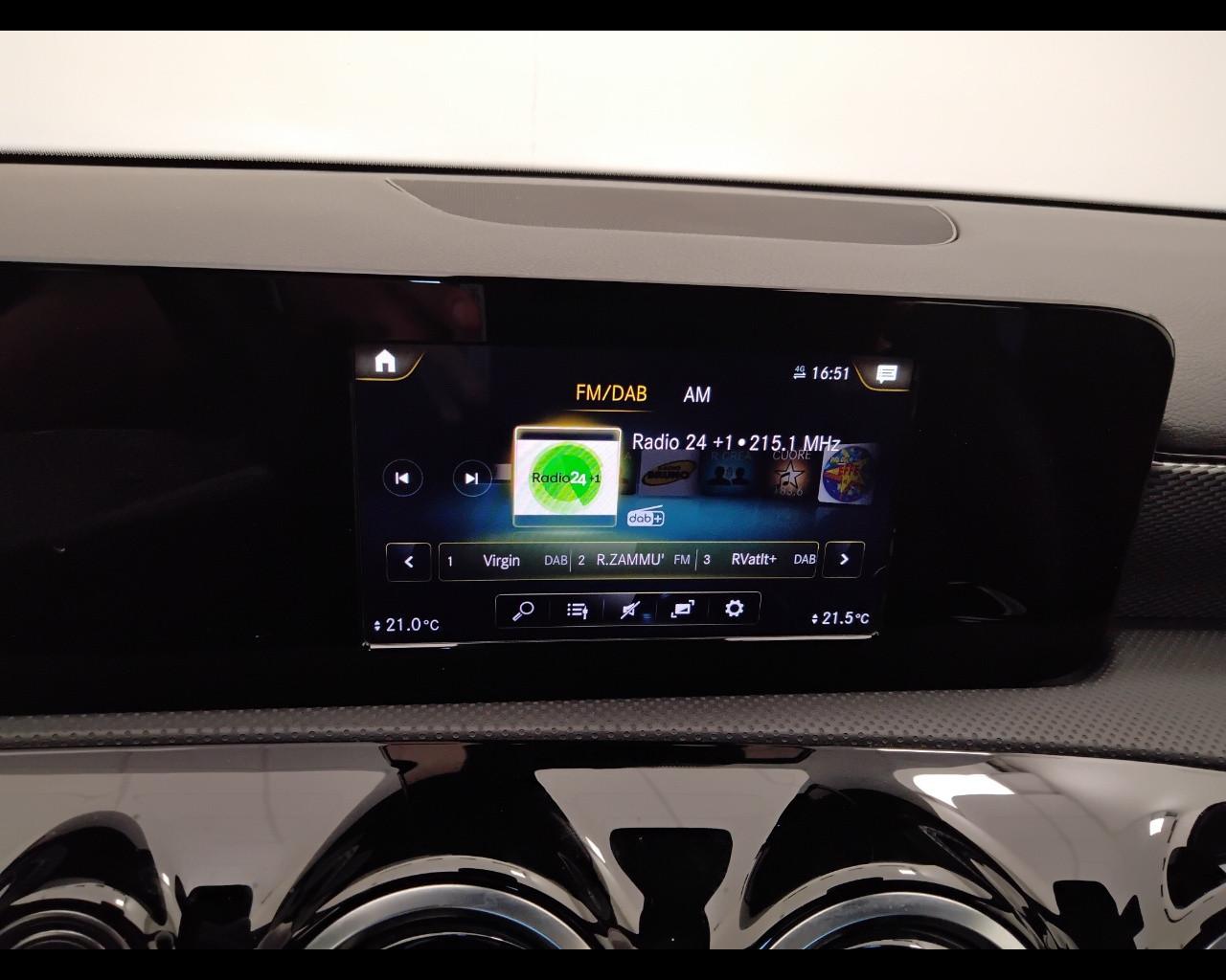 Mercedes-Benz Classe A - W177 2018 - A 180 d Sport auto