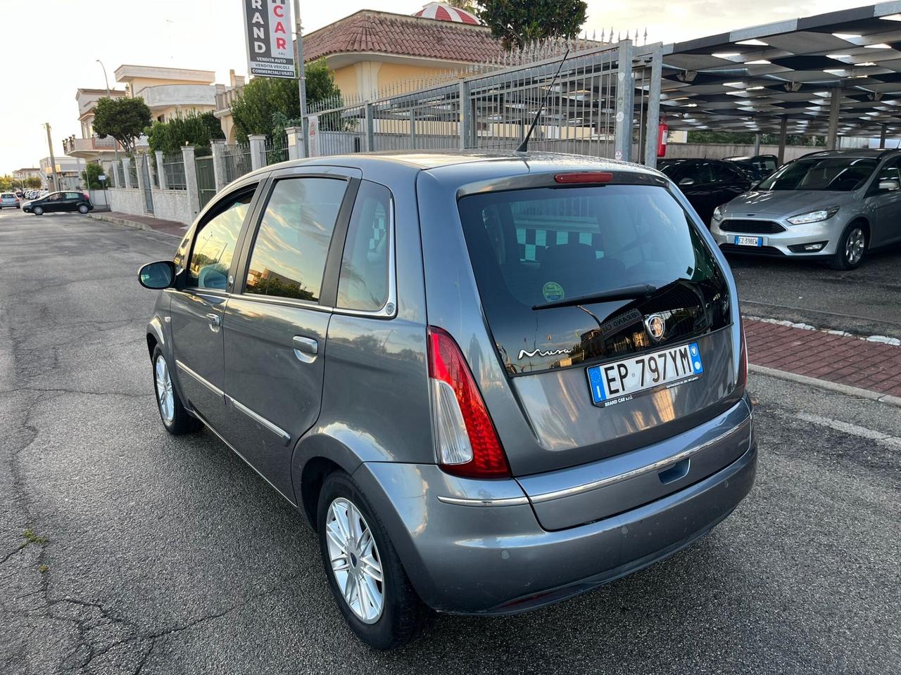 Lancia MUSA Ecochic (GPL) Diva Unipro 2013