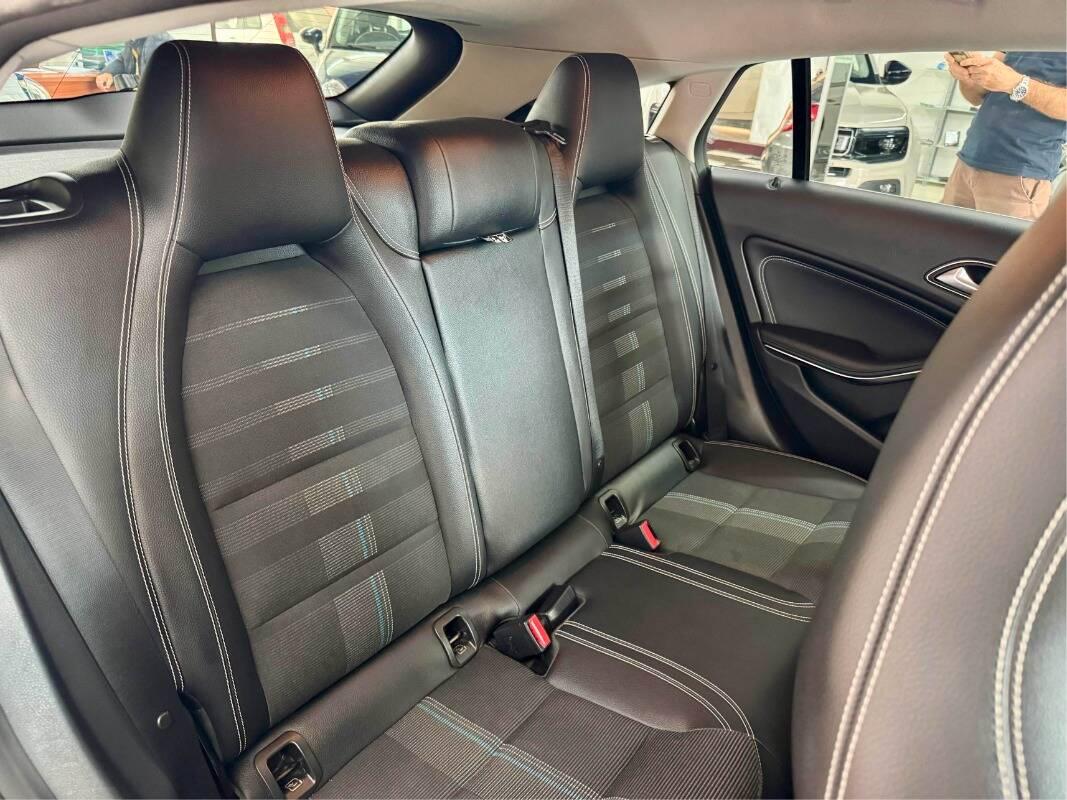 Mercedes Classe CLA 180 d Sport auto FL