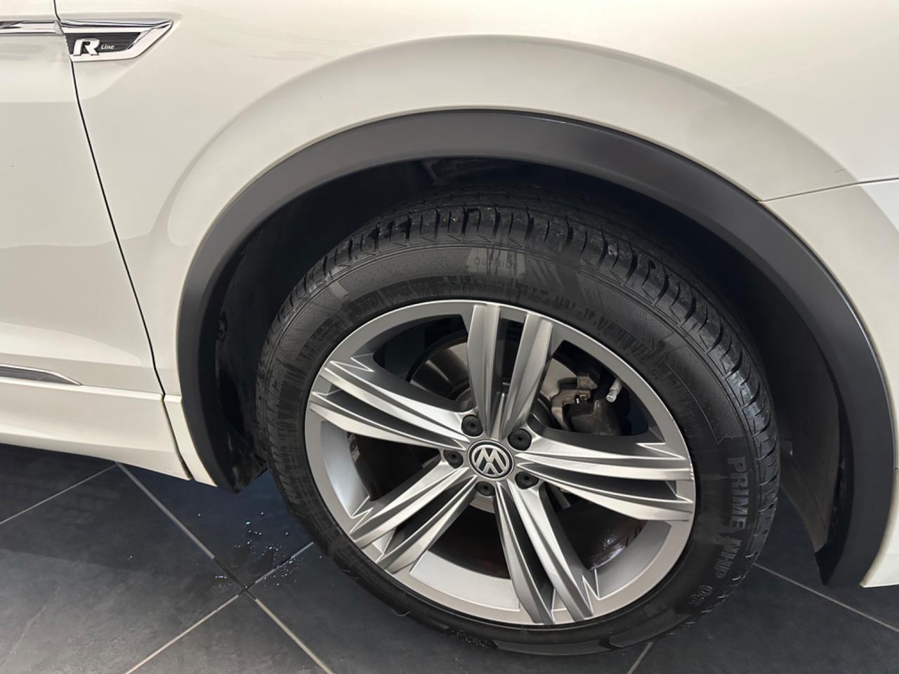 VOLKWAGEN TIGUAN 2.0 TDI 150CV DSG R-LINE